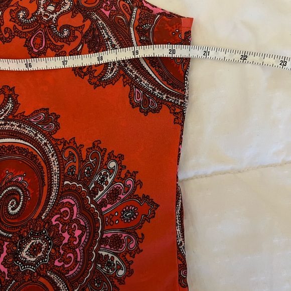 Banana Republic Sleeveless Paisley Top - Picture 7 of 8